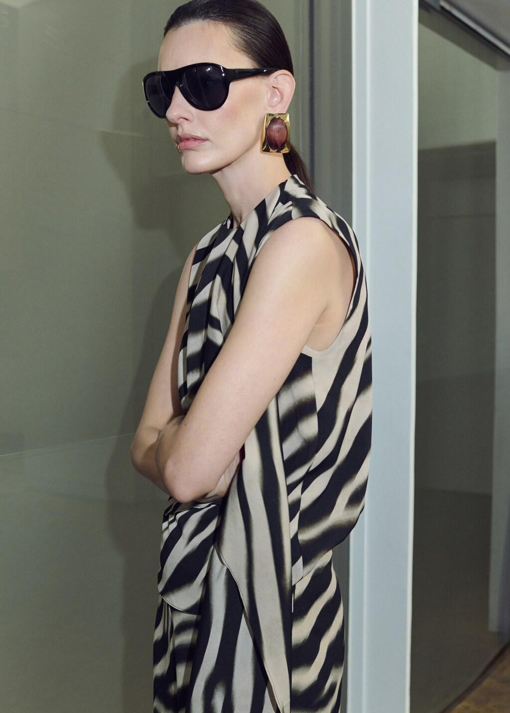 Black Printed Foulard Blouse, Black, large image number 4