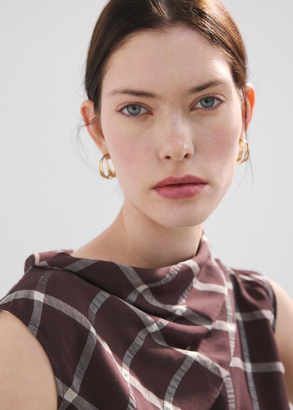 Burgundy Fitted Top With Draped Neckline, Dark Red, large image number 4