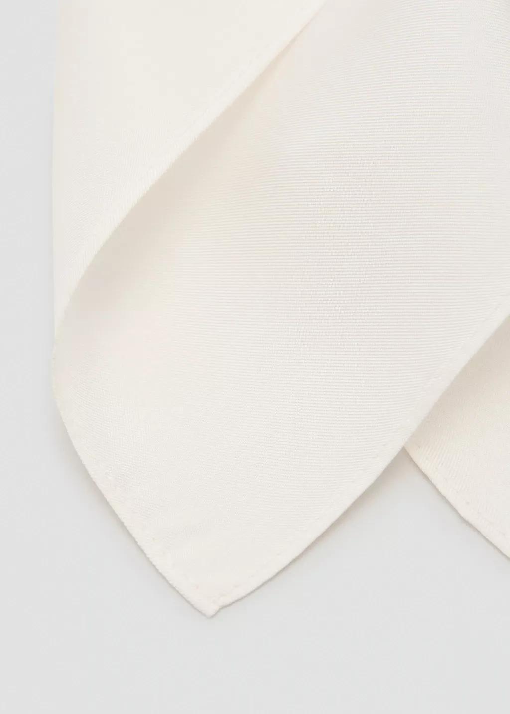 White Handkerchief Basico, White, large image number 0