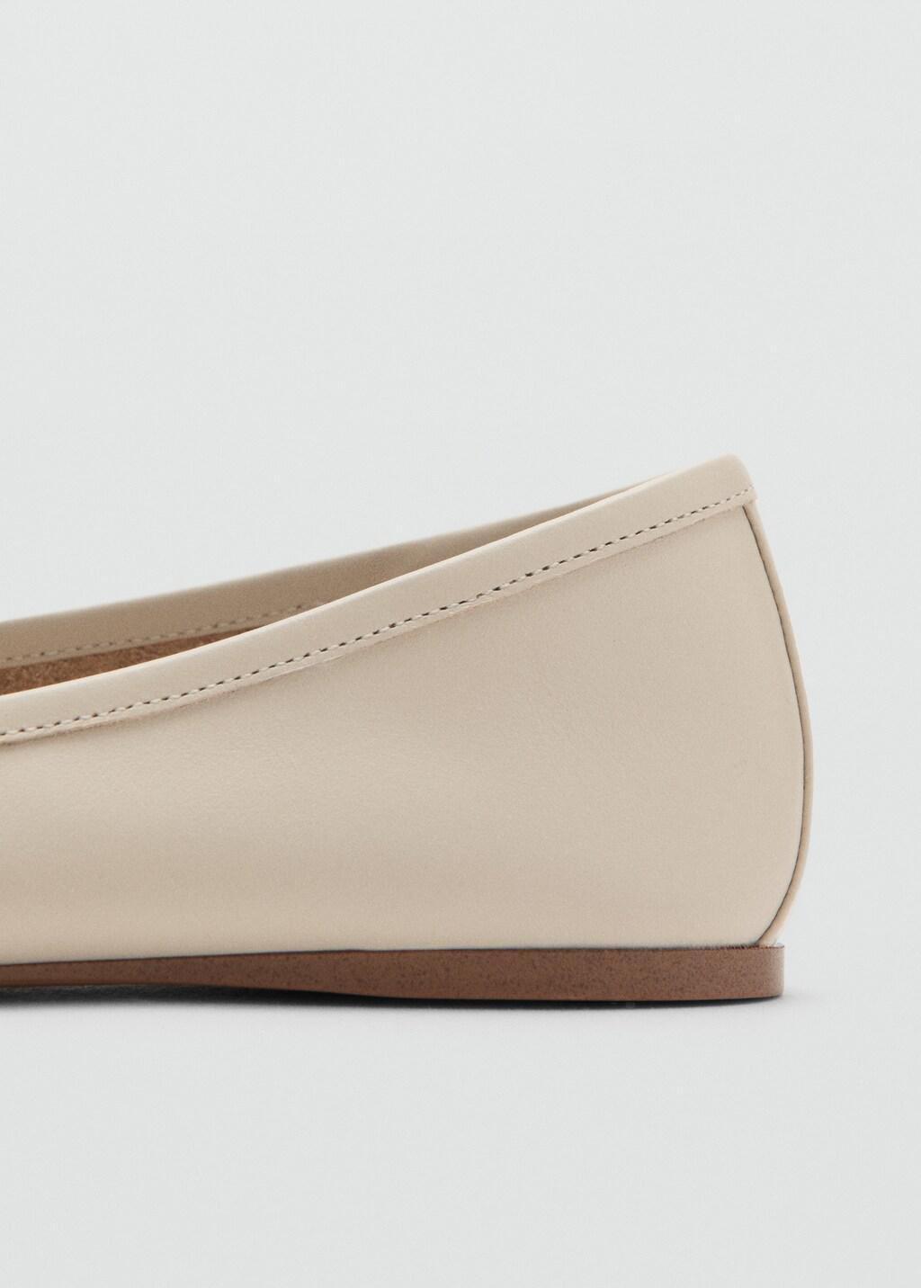 White Leather Ballet Flats With Bow, White, medium