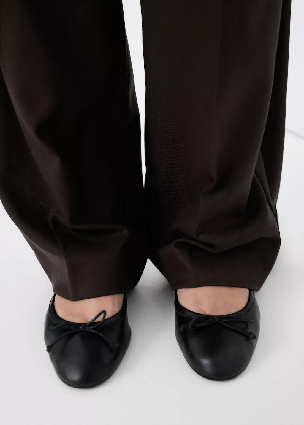 Black Leather Ballet Flats With Bow, Black, large image number 0