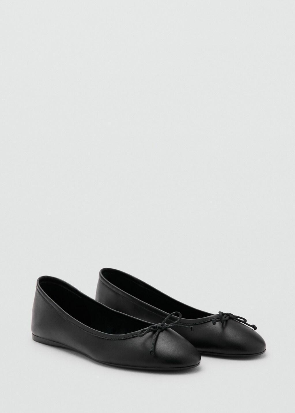 Black Leather Ballet Flats With Bow, Black, large image number 1