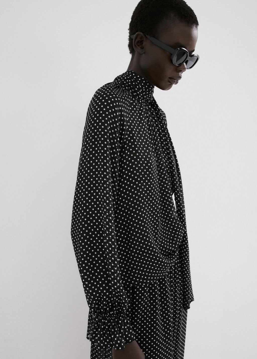 Black Polka Dot High-Neck Blouse, 0201_99, large image number 3