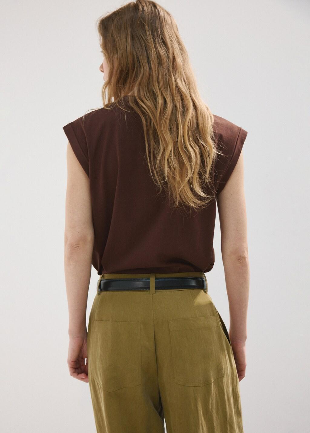 Brown Short-Sleeved T-Shirt With Shoulder Pads, Brown, large image number 2