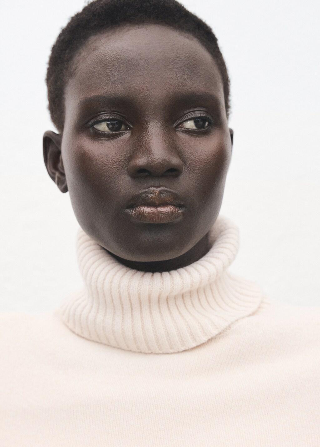 Beige Turtleneck Knitted Sweater, 0201_05, large image number 4