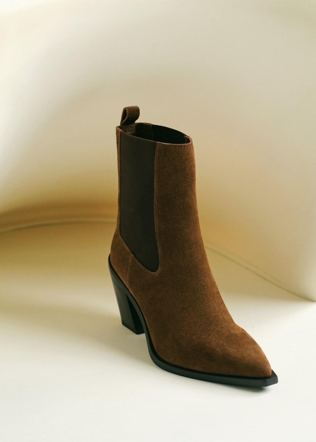 Brown Suede Ankle Boots With Pointed Toe And Block Heel, Medium Brown, large image number 3