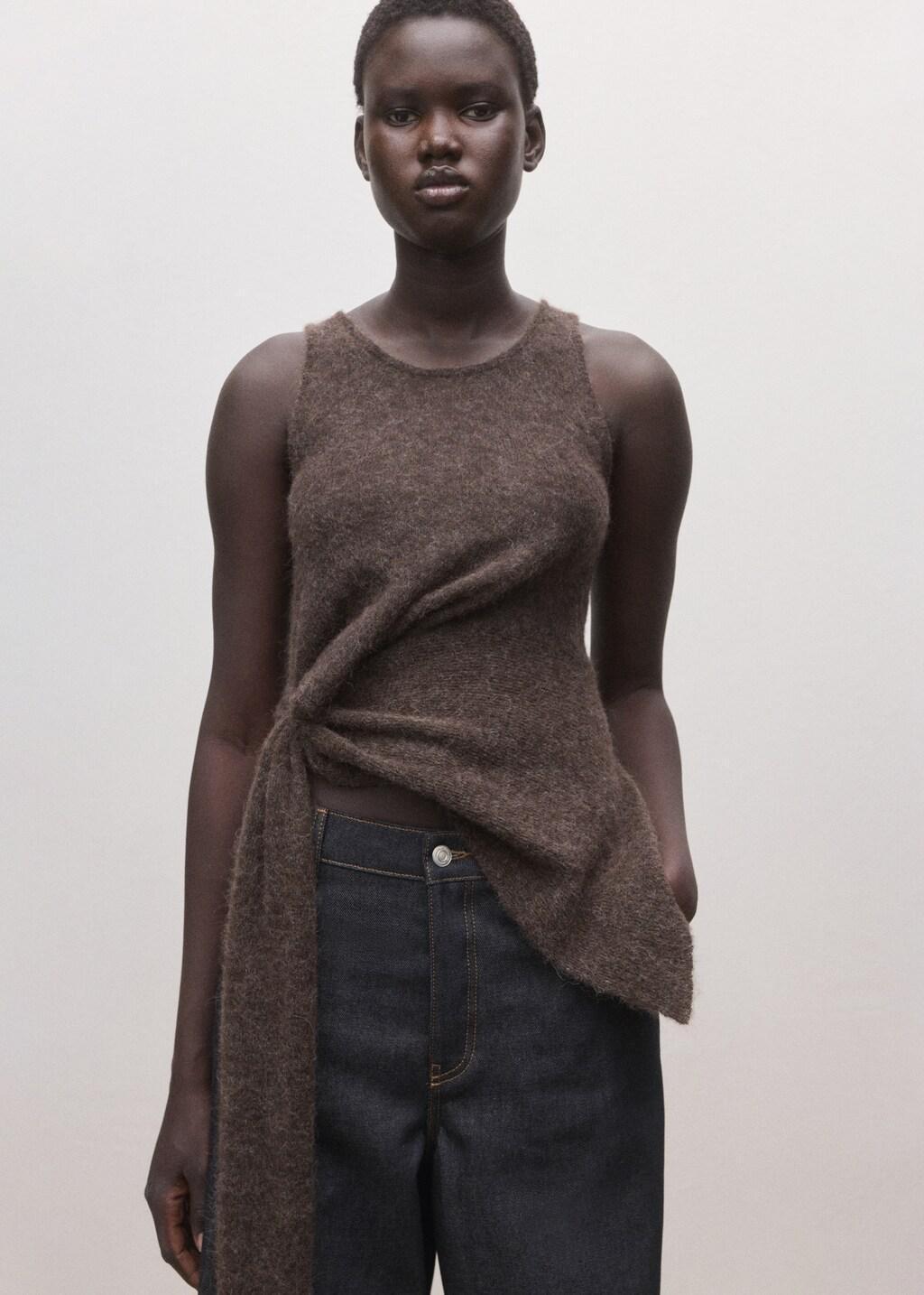 Blue Low-Rise Wide Leg Jeans In Rinse Wash, 0201_TS, large image number 4