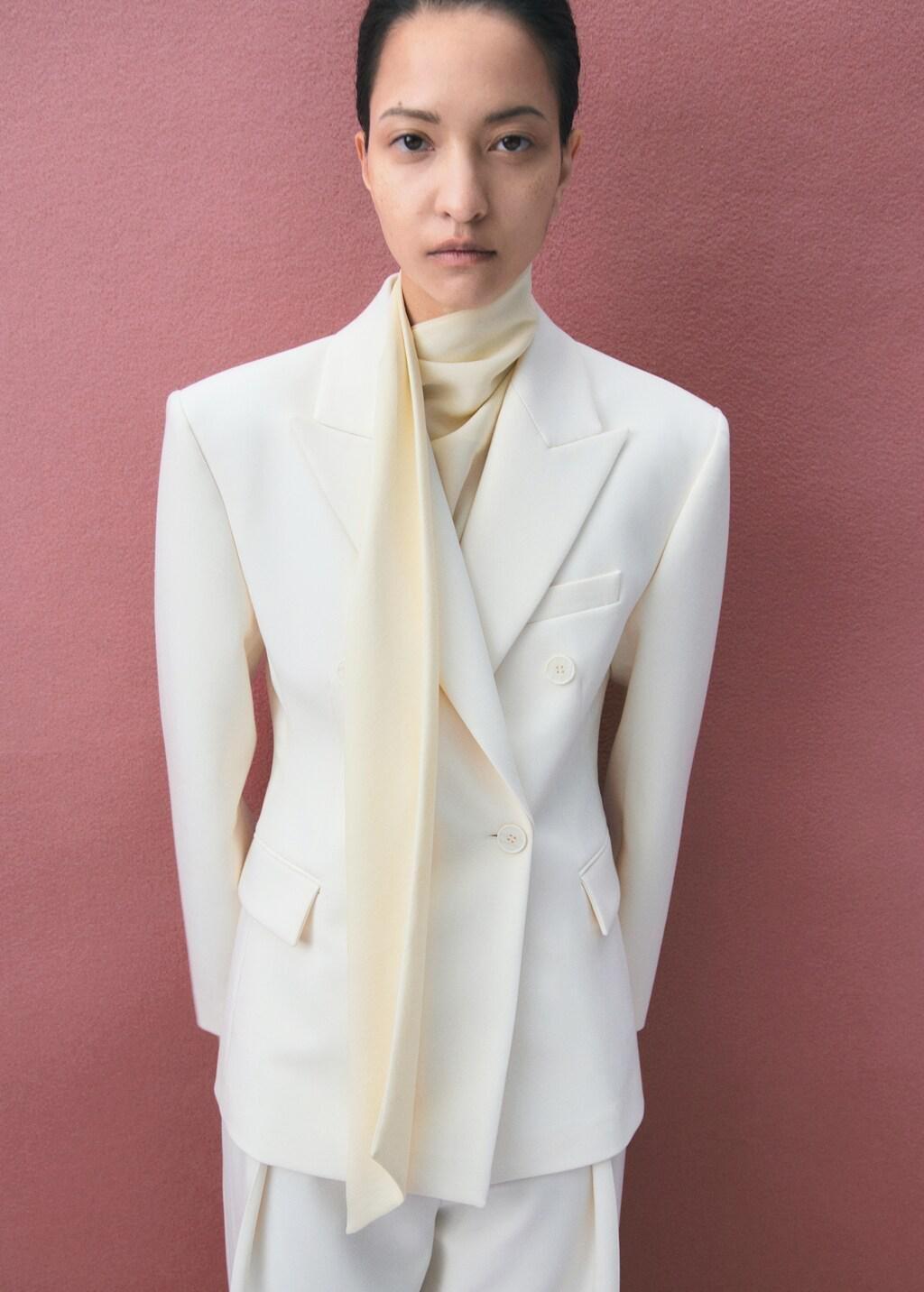 Beige Fitted Double-Breasted Blazer, Light Beige, large image number 4