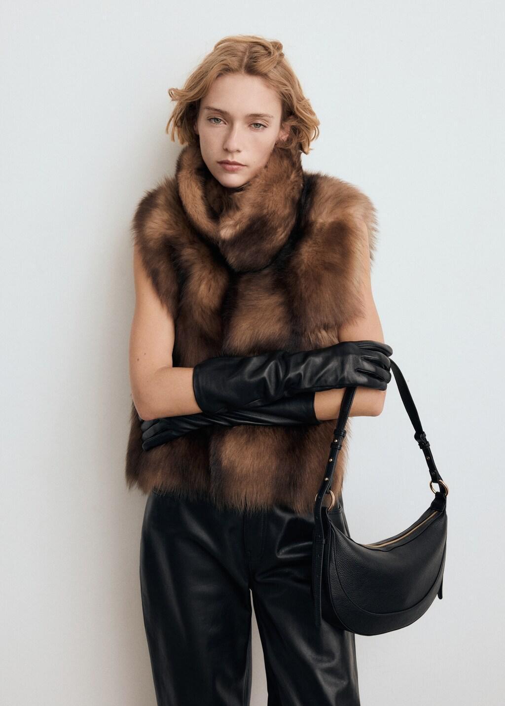 Black Oval Shoulder Bag, Black, medium