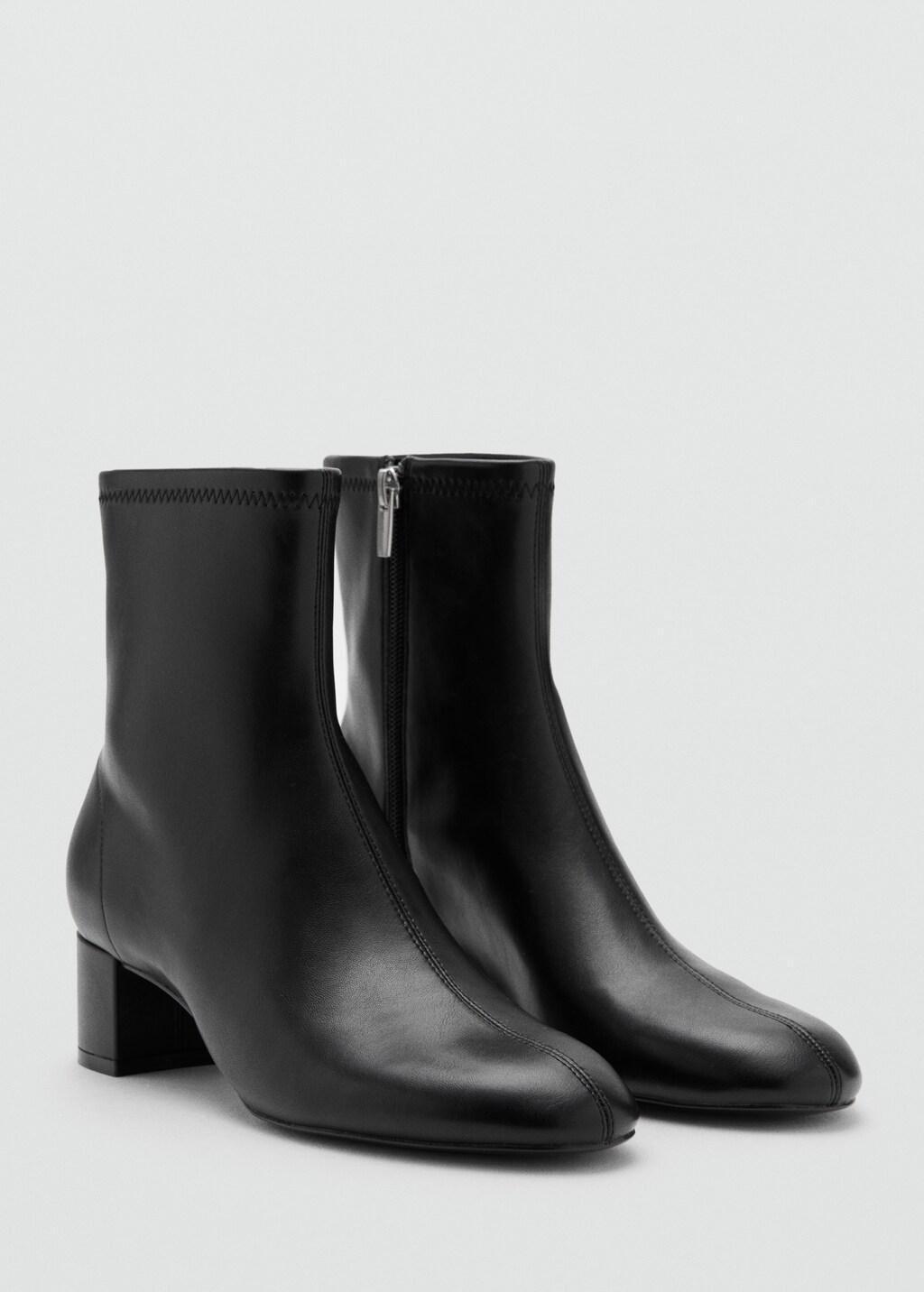 Black Round-Toe Block-Heel Ankle Boots, 0201_99, medium