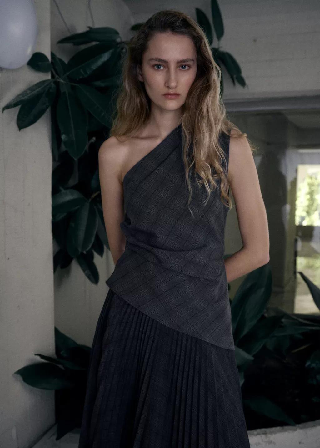 Grey Asymmetrical Check Top, Grey, large image number 3