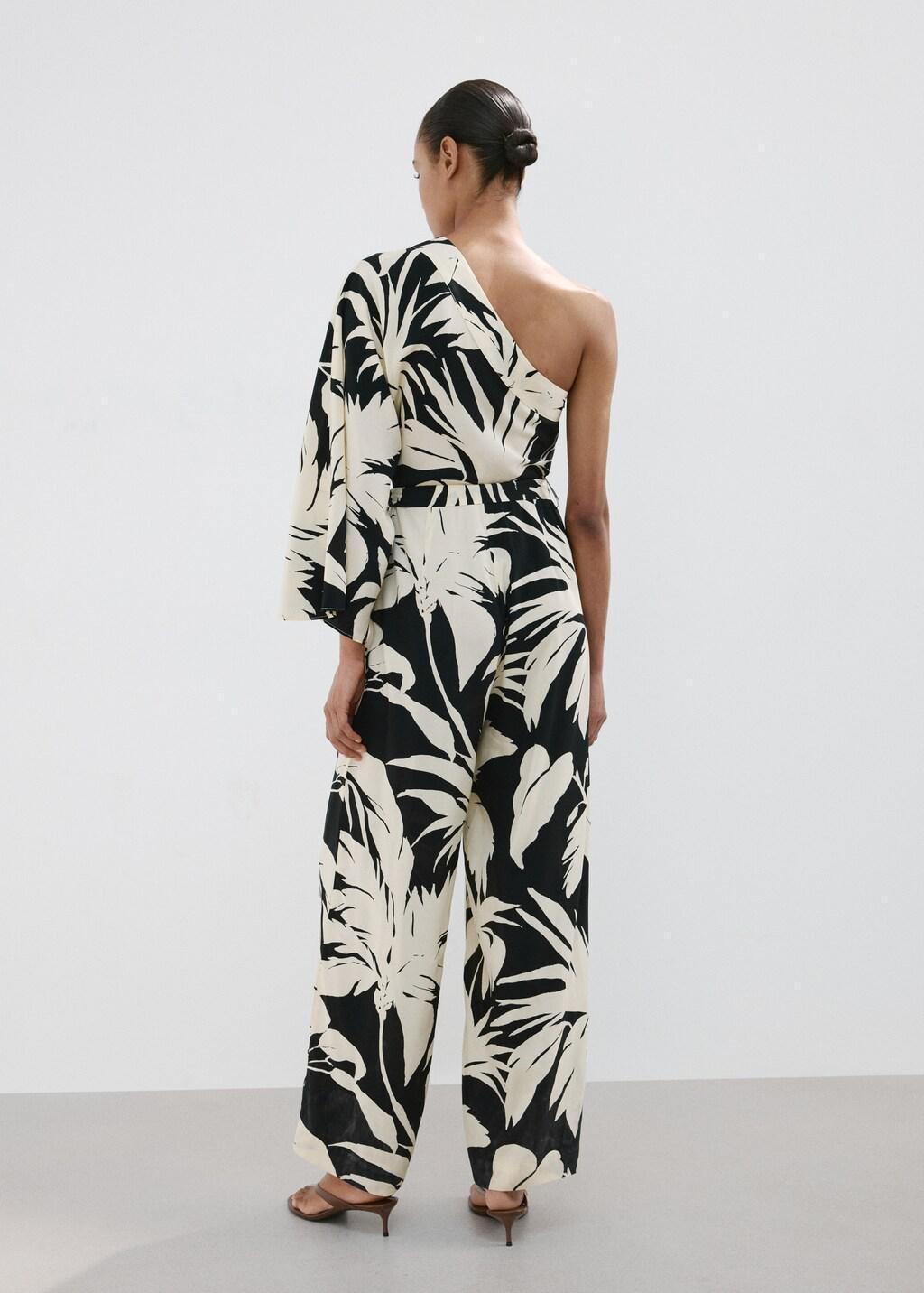 Beige Asymmetrical Flared-Sleeve Jumpsuit, 0201_05, large image number 2