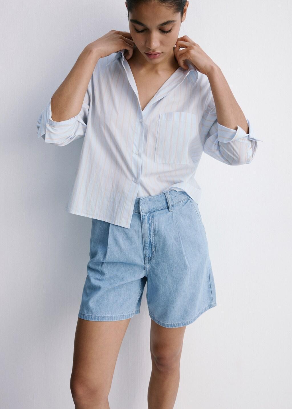 Blue Mid-Rise Denim Bermuda Shorts With Pleats, Open Blue, large image number 4