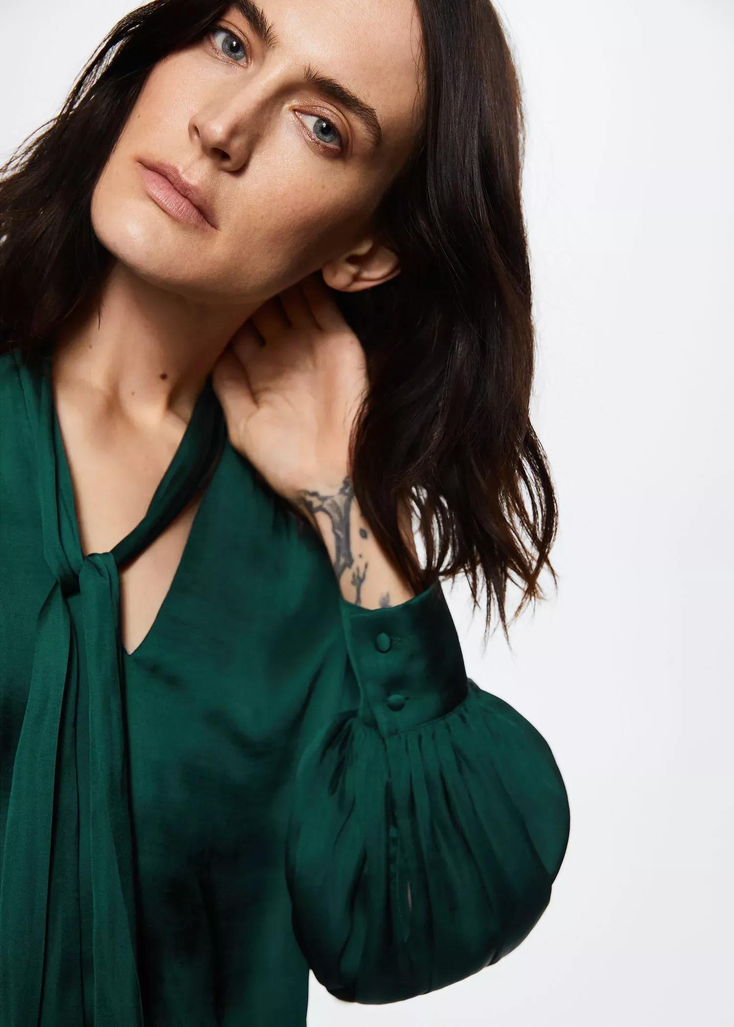 Green Lace Flowy Blouse, , large image number 2