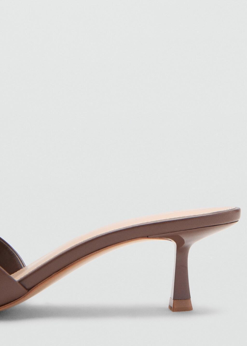 Brown Heel Non-Structured Sandals, 0201_32, large image number 2