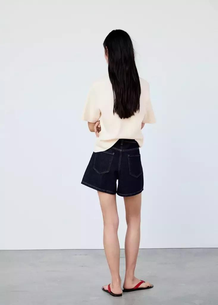 Cream Short-Sleeved Fine-Knit Sweater, , medium
