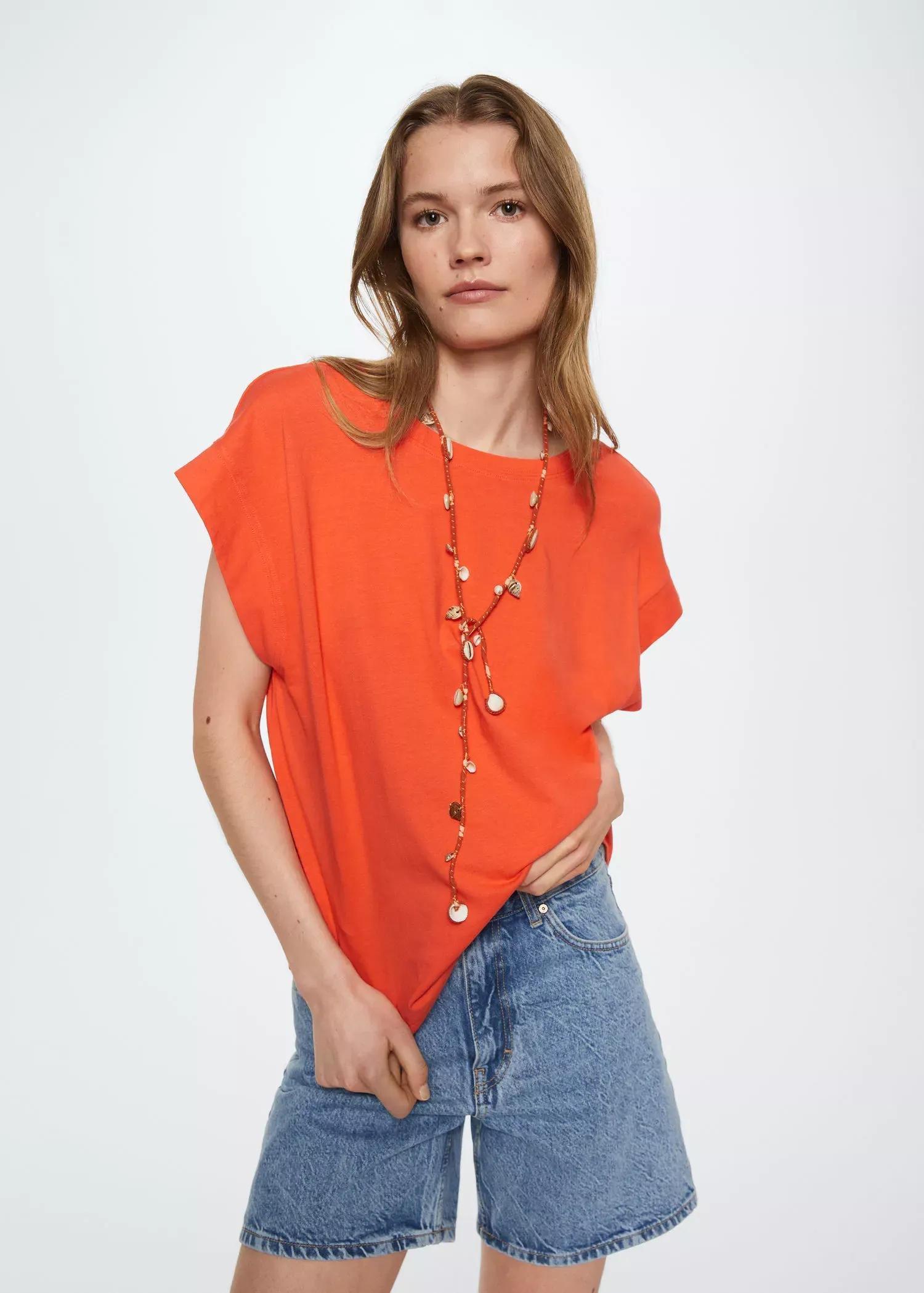 red Scoop back T-shirt, , large image number 3