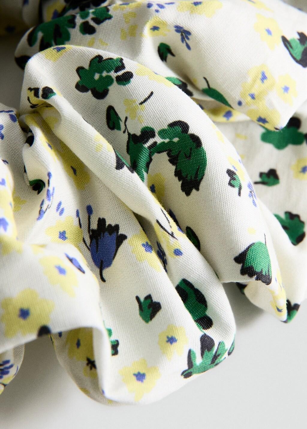 Beige Floral Print Scrunchie, Light Beige, large image number 0
