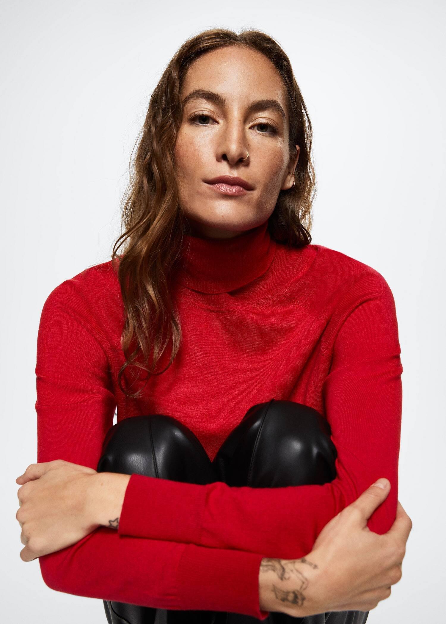 Red Turtleneck Knitted Sweater, , large image number 6