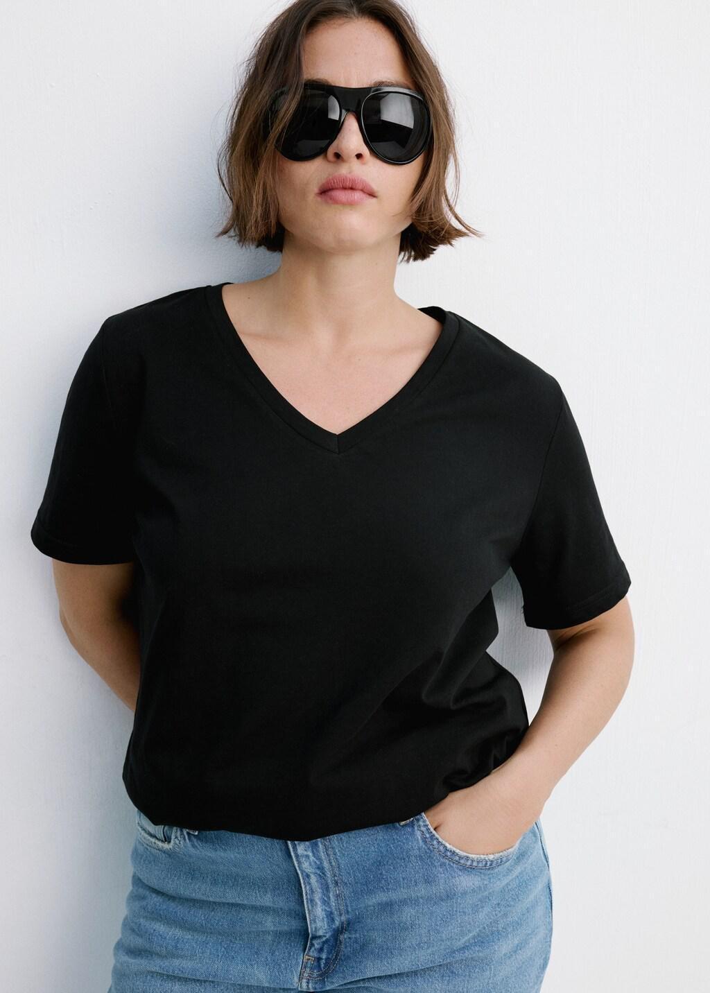 Black V-Neck Cotton T-Shirt, Black, large image number 6