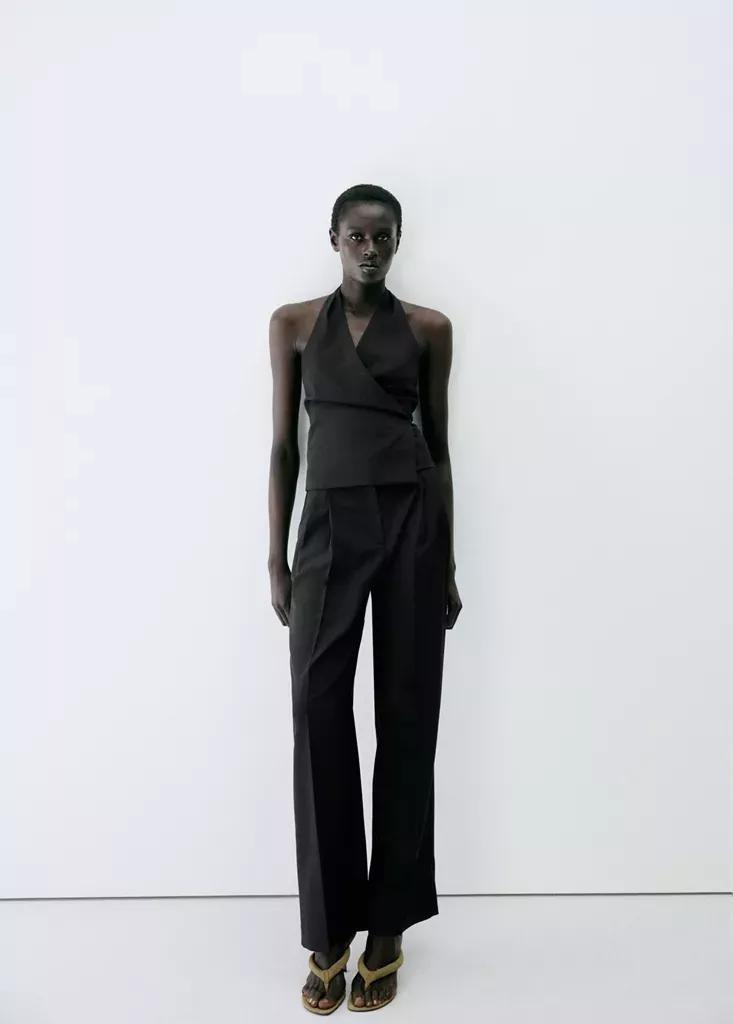 Black Straight-Fit Pleated Trousers, Black, medium