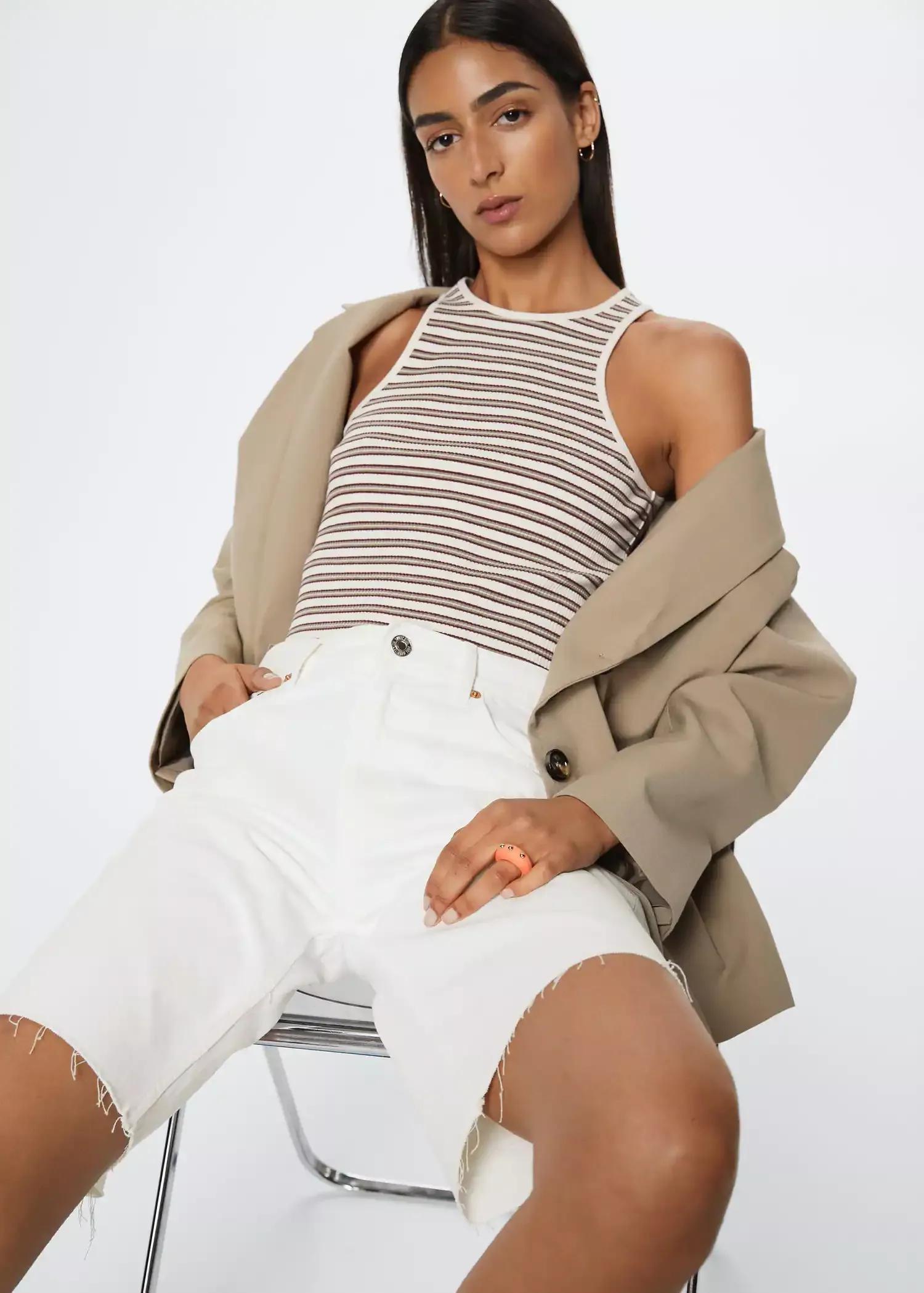 White Denim Bermuda Shorts With Frayed Hem, , large image number 2