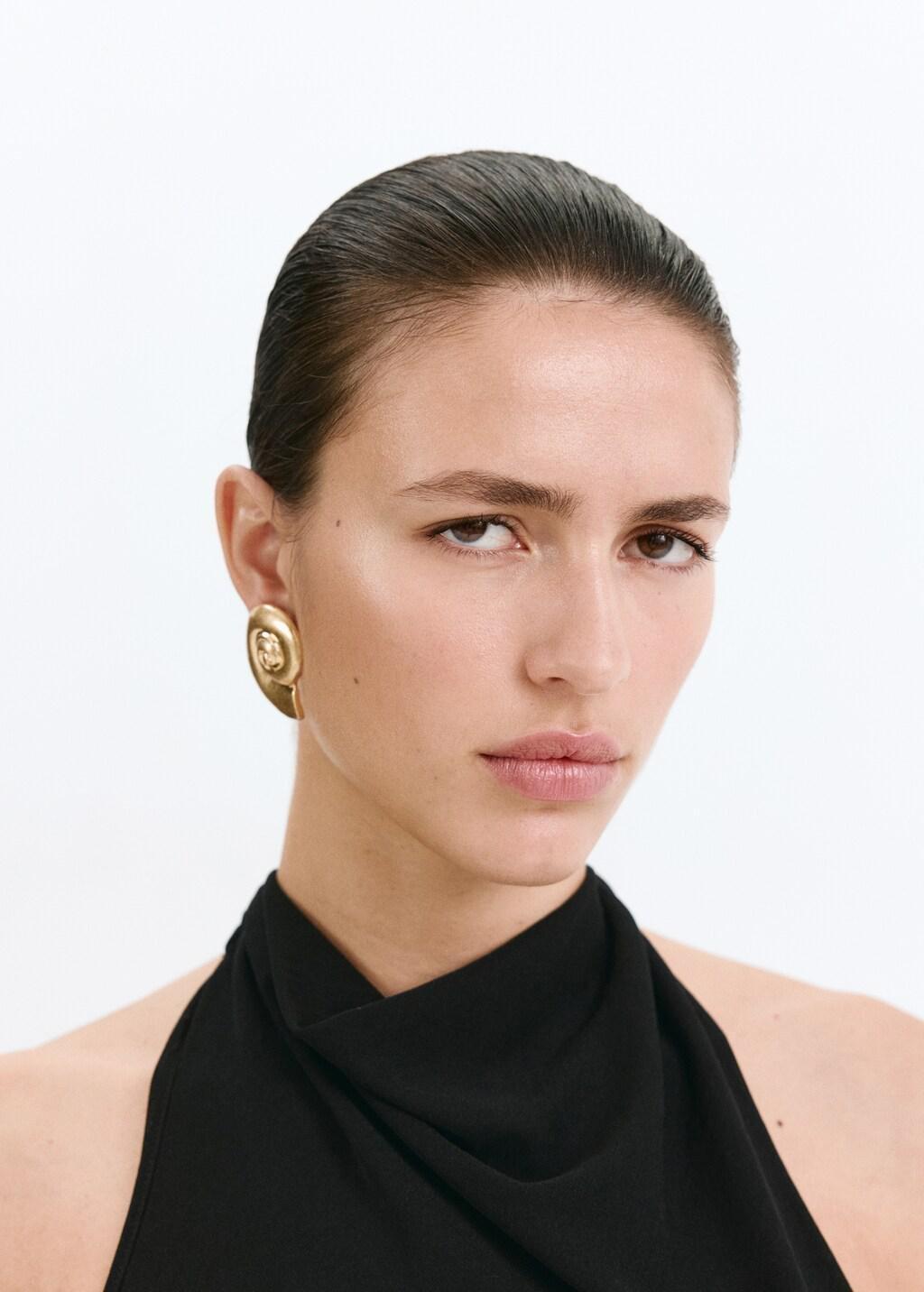 Gold Shell Design Earrings, Gold, large image number 0