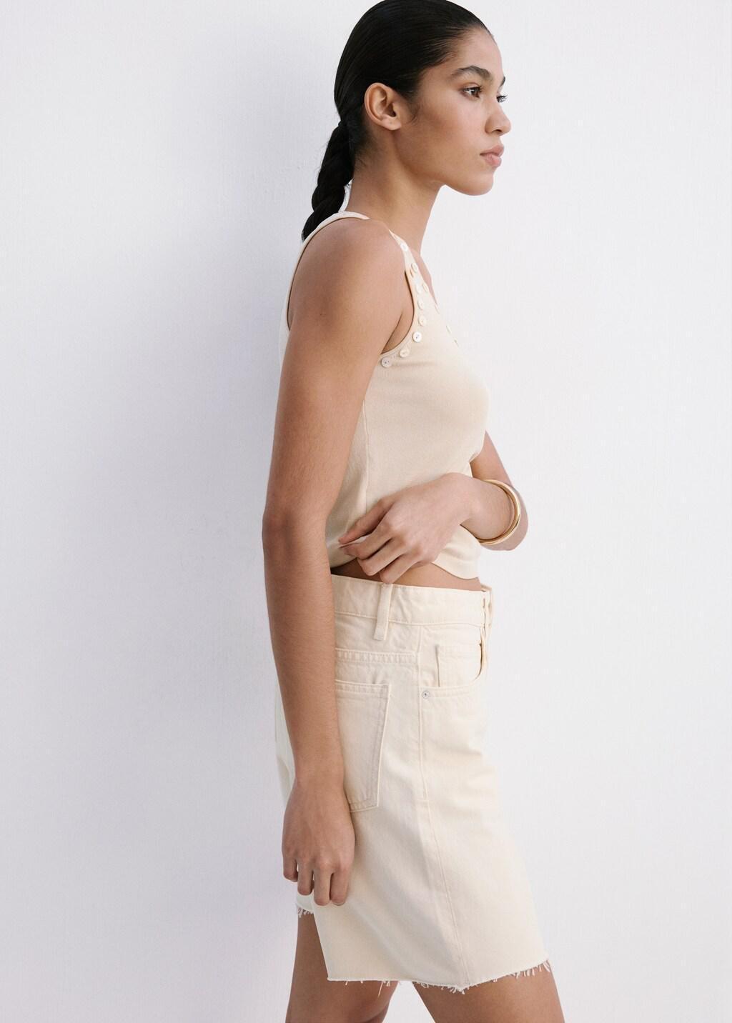 Beige Straight Low-Rise Denim Bermuda Shorts, Light Beige, large image number 3