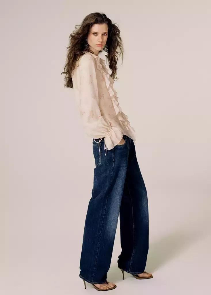 Blue Low-Rise Balloon Jeans, , large image number 0