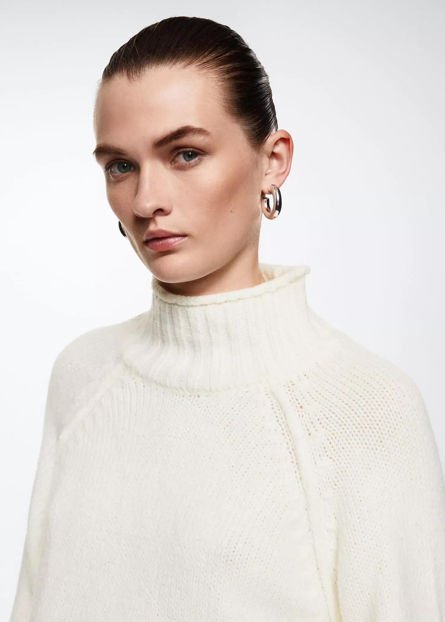 White Turtleneck Sweater, , large image number 4