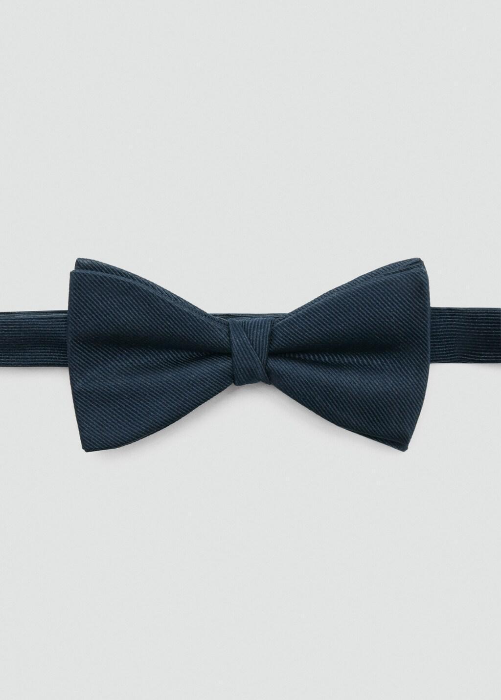 Blue Classic Bow Tie With Microstructure, Navy, large image number 3