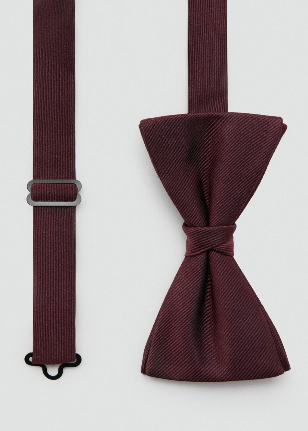 Red Classic Bow Tie With Microstructure, Dark Red, medium