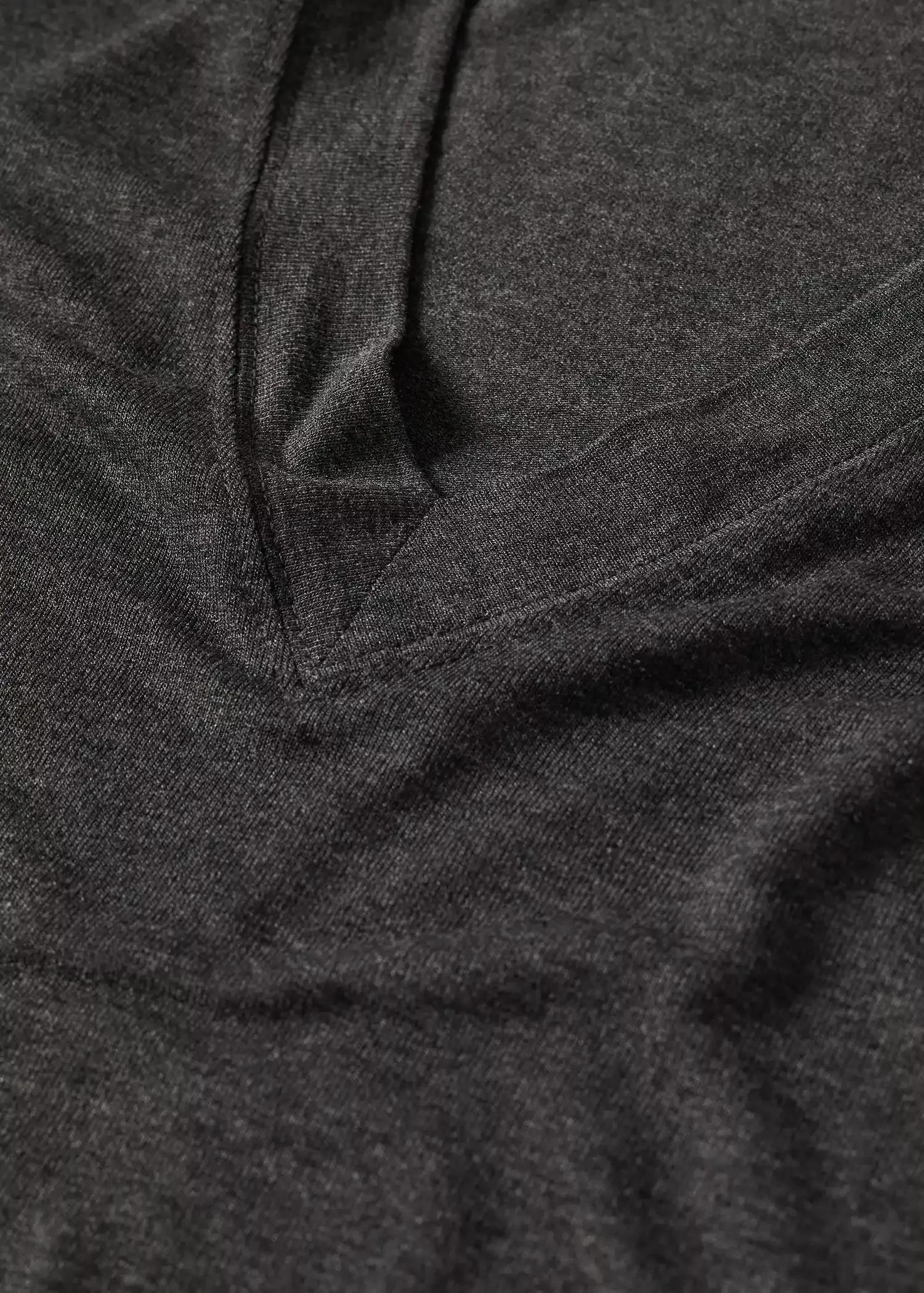 Grey Long-Sleeved V-Neck T-Shirt, , large image number 4