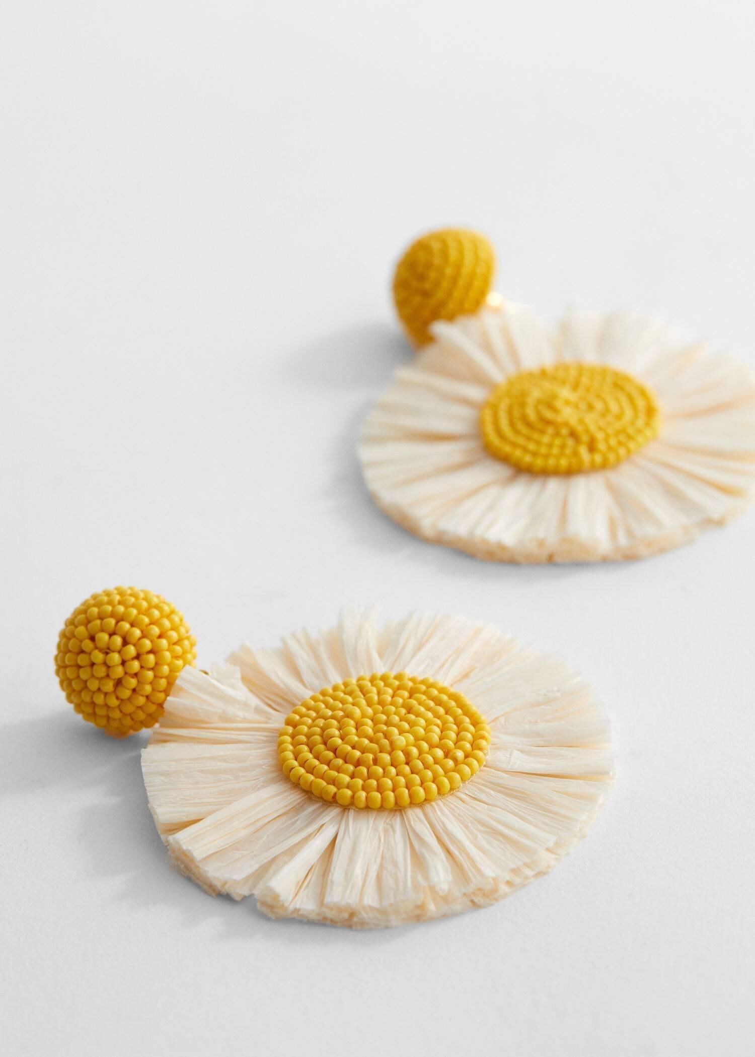 White Raffia Earrings, , large image number 2
