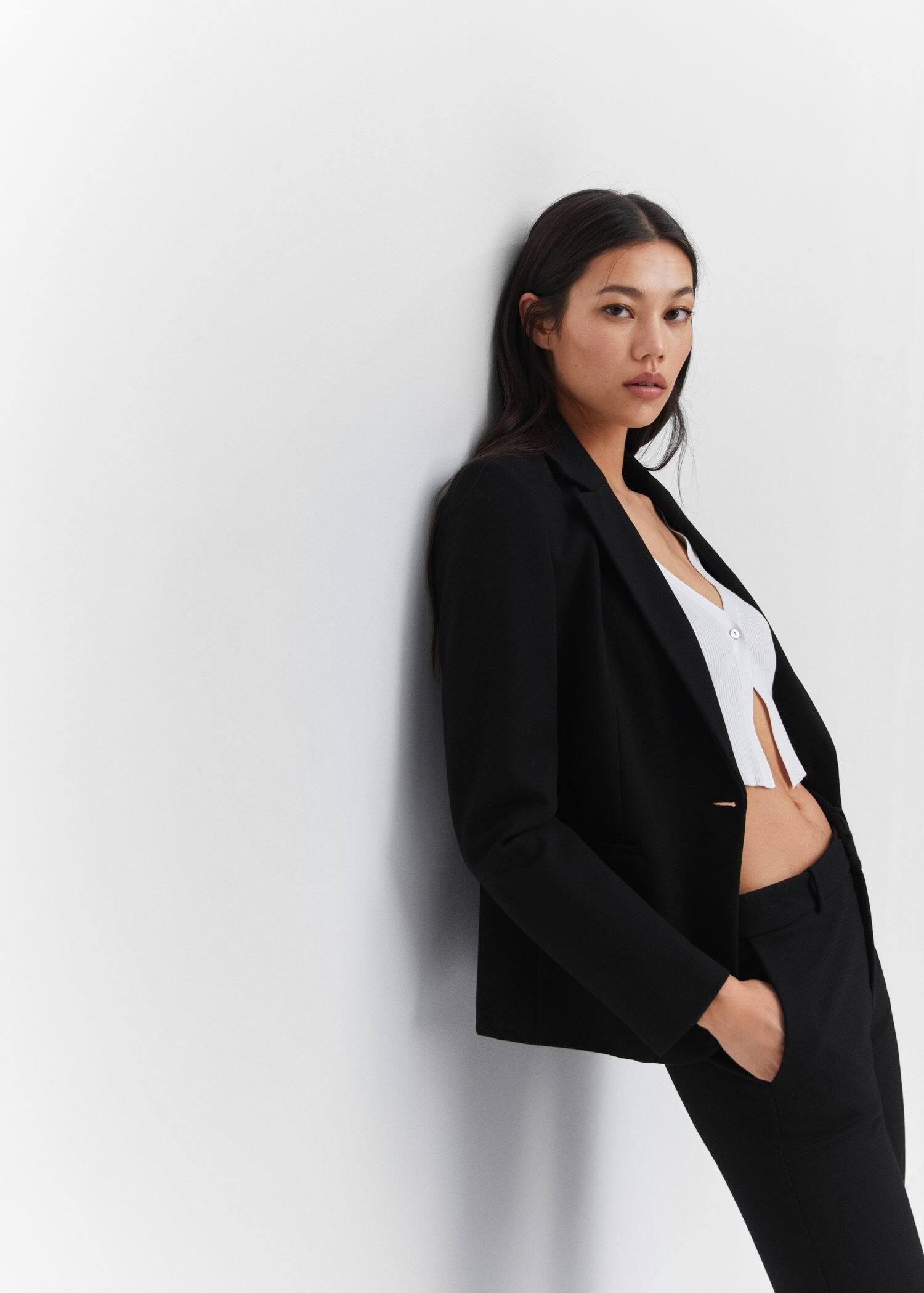 Black Fitted Blazer With Blunt Stitch, , large image number 3