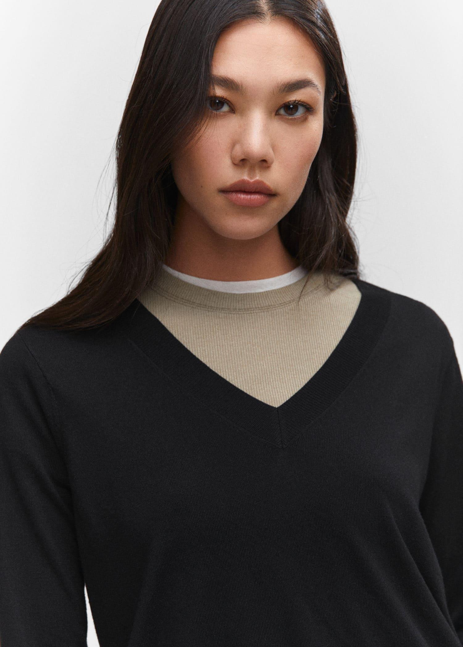 Black Fine-Knit V-Neck Sweater, , large image number 1