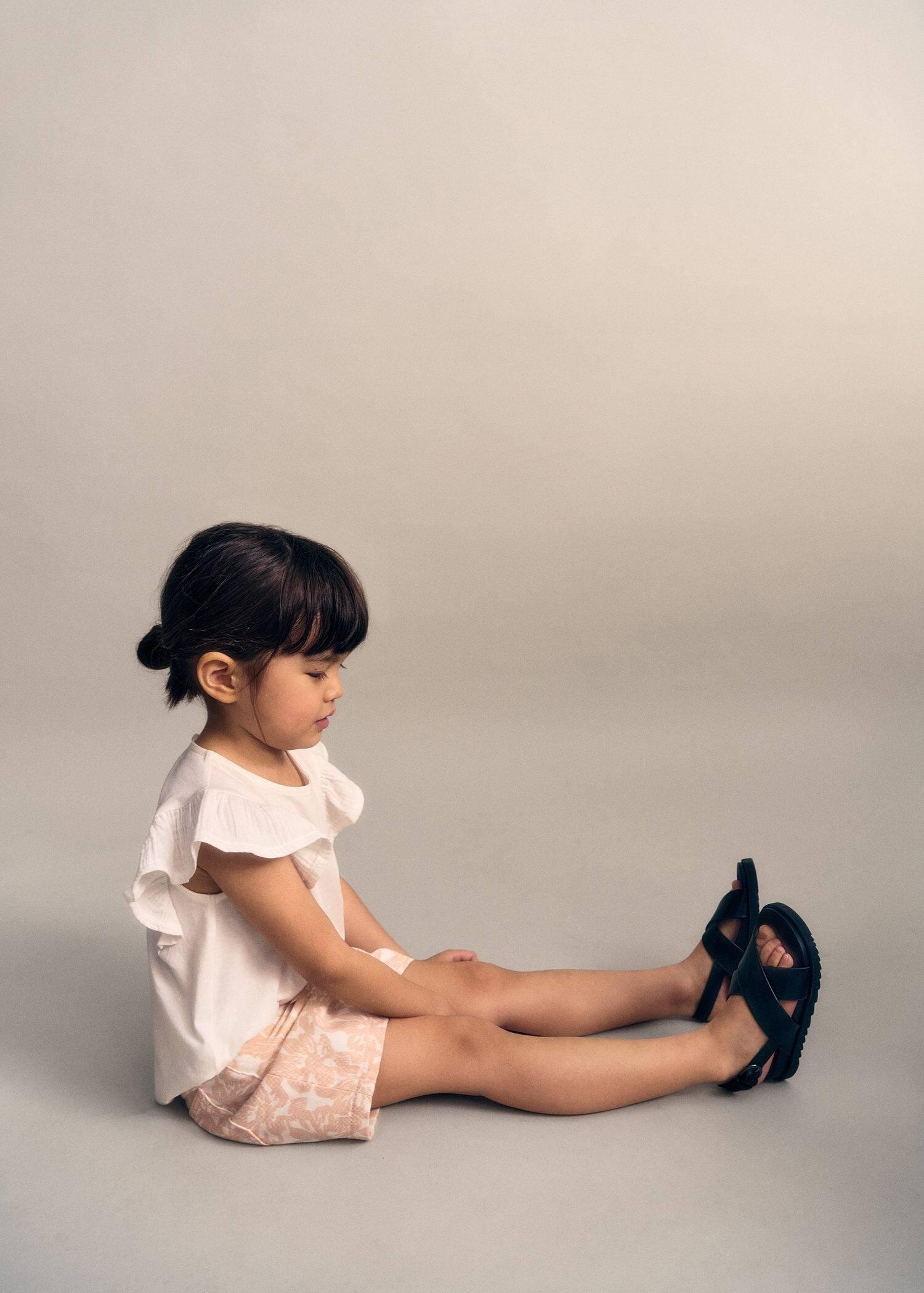 Black Buckle Strap Sandals, Kids Girls, , large image number 4