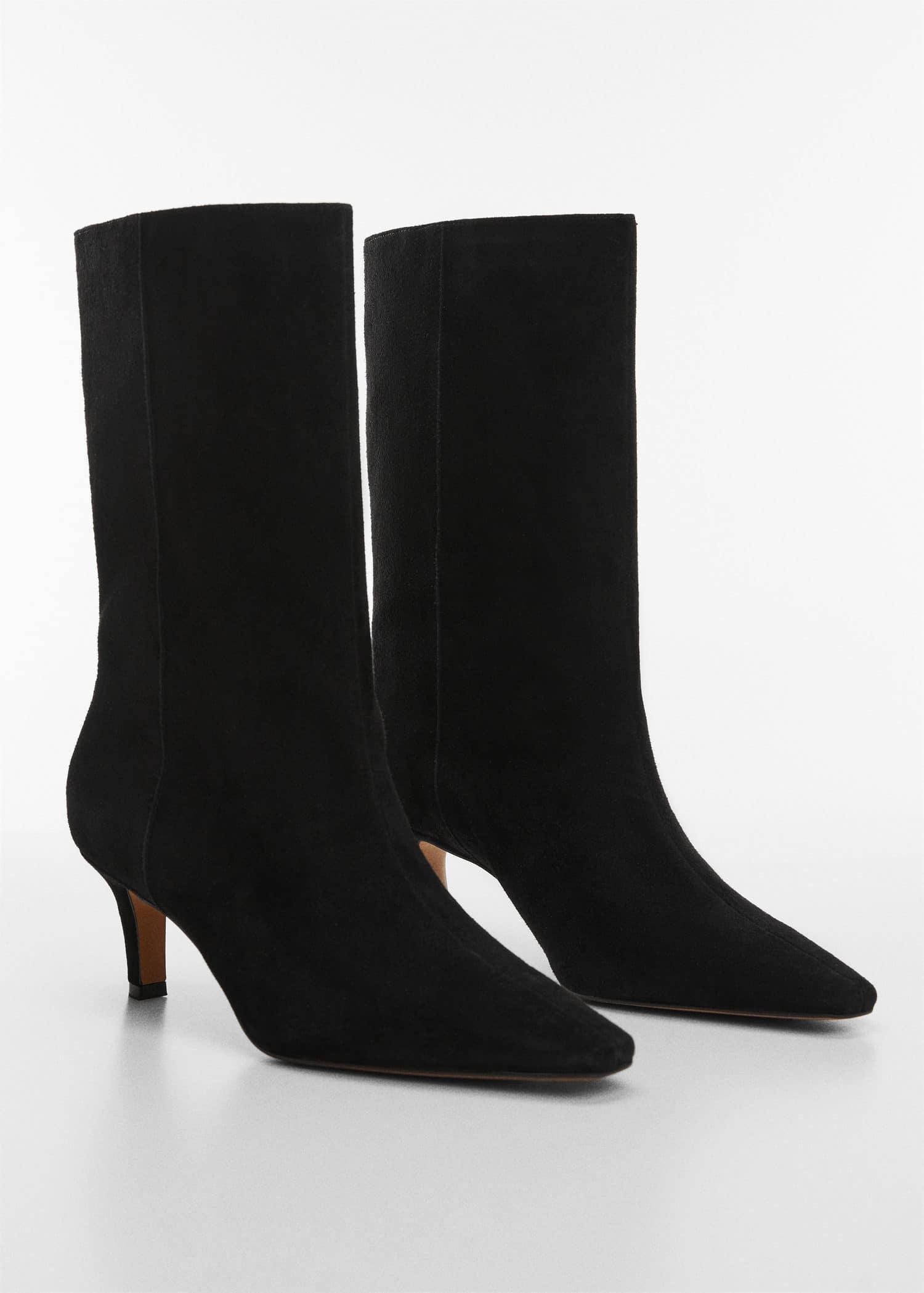 Black kitten heel discount boots
