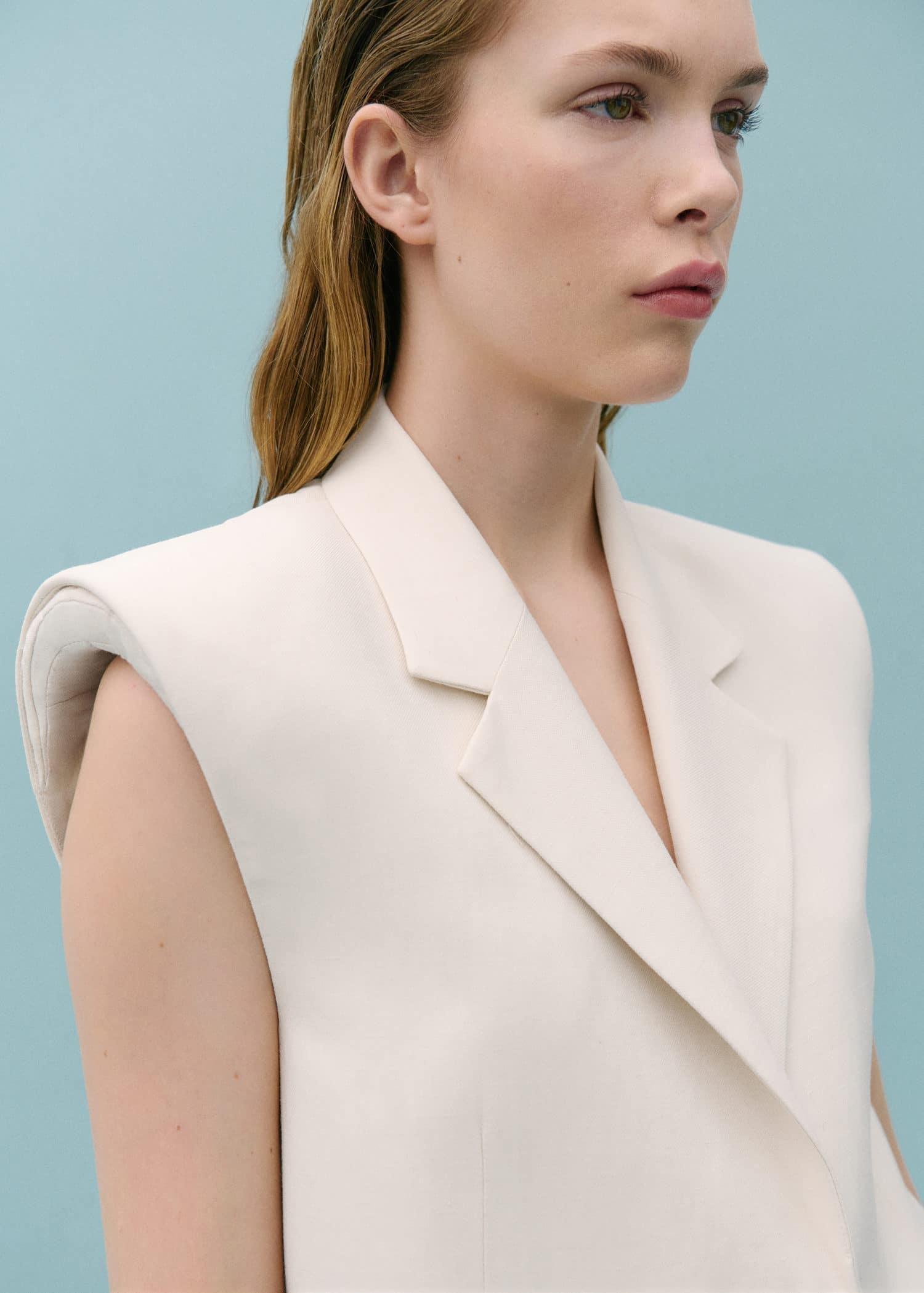 Beige Suit Waistcoat With Open Back, , large image number 1