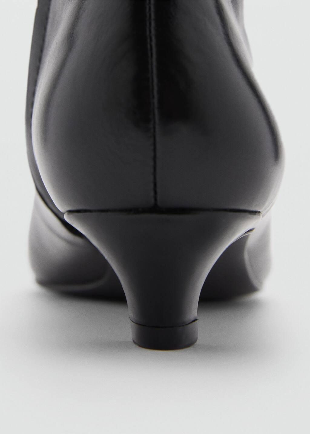 Black Leather Boots With Kitten Heels, , large image number 3