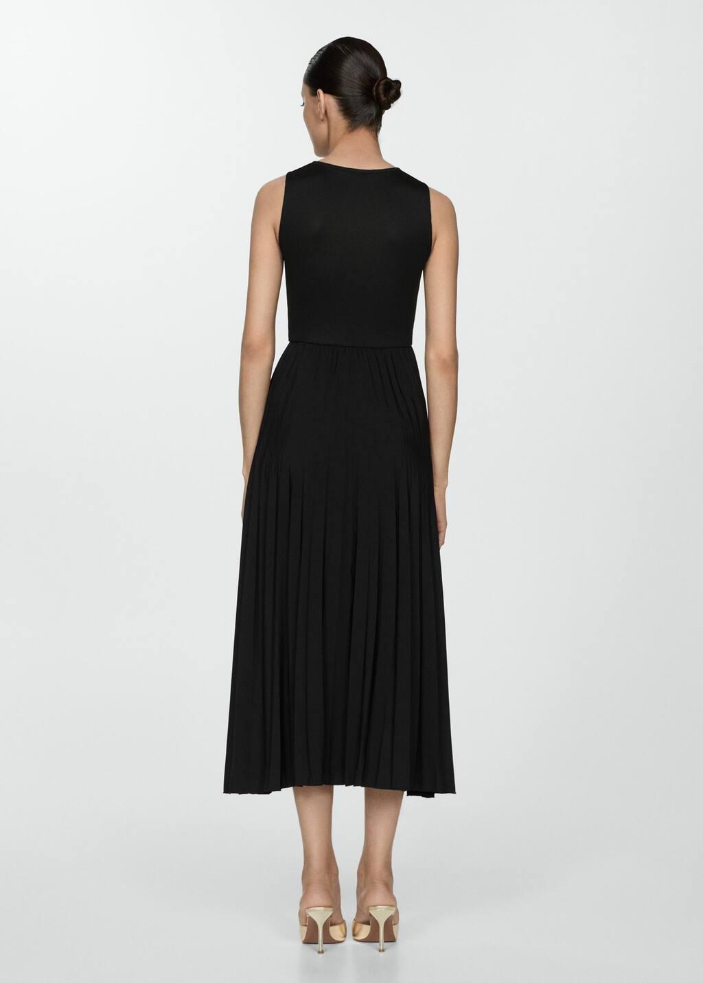 Black Pleated Midi Dress, , large image number 4