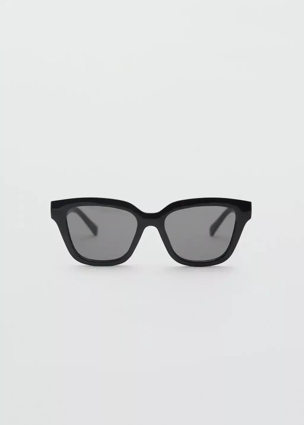 Black Resin Frame Sunglasses, Black, large image number 4