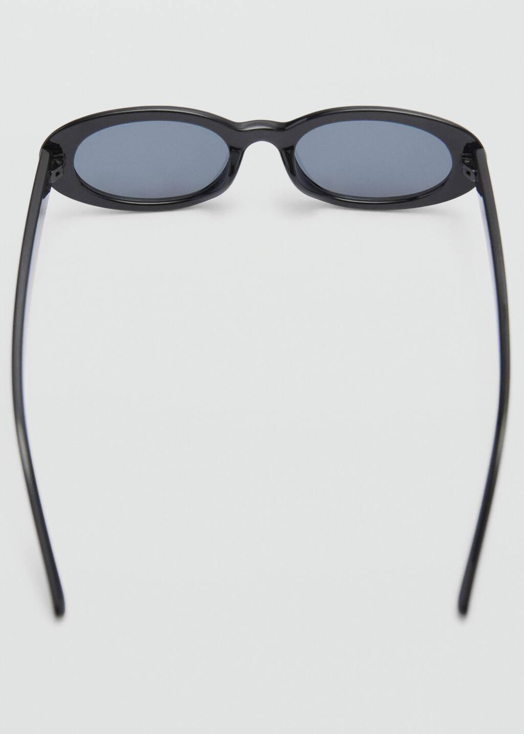 Black Oval Frame Sunglasses, Black, large image number 1