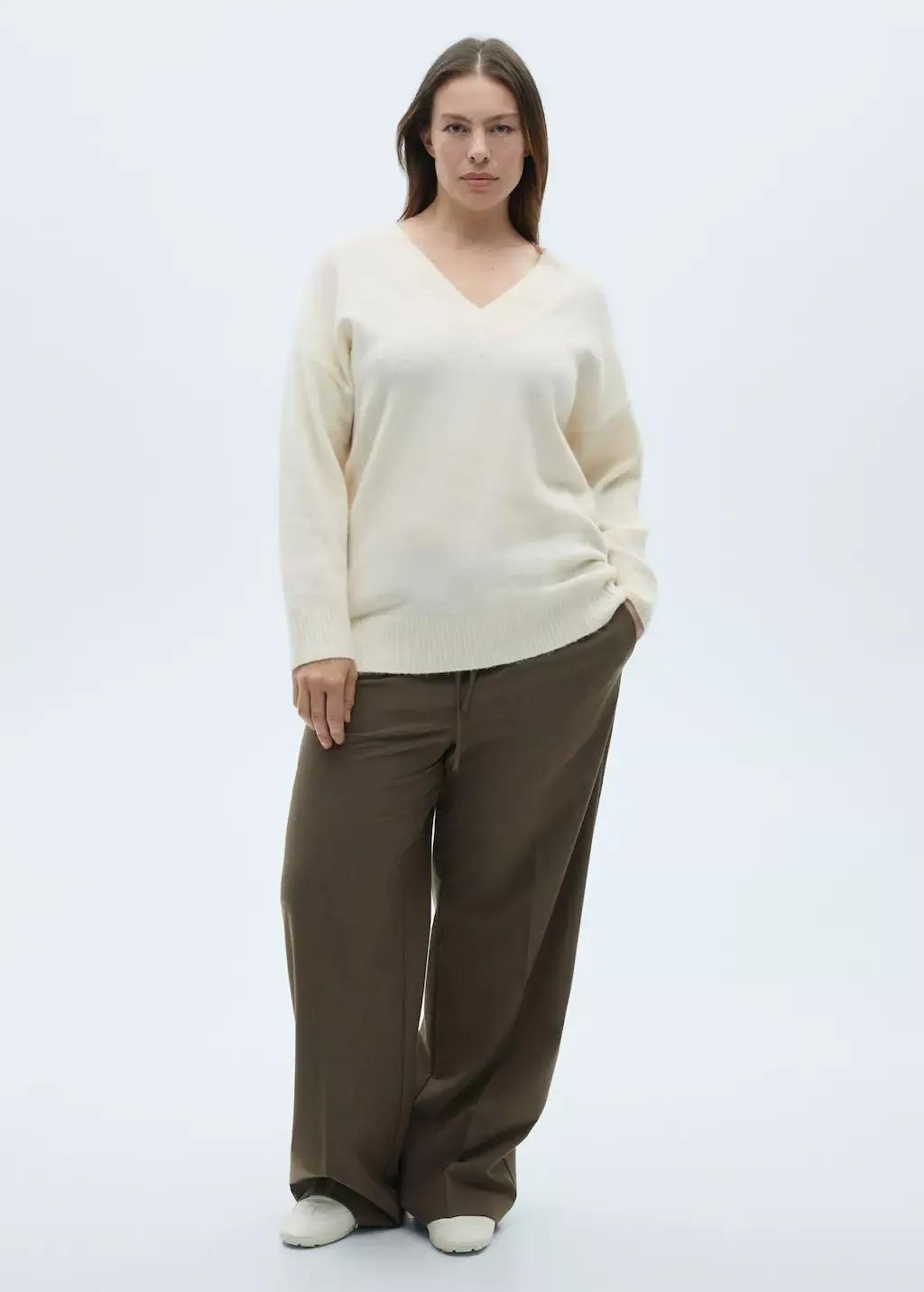 Beige Oversized V-Neck Sweater, , large image number 3