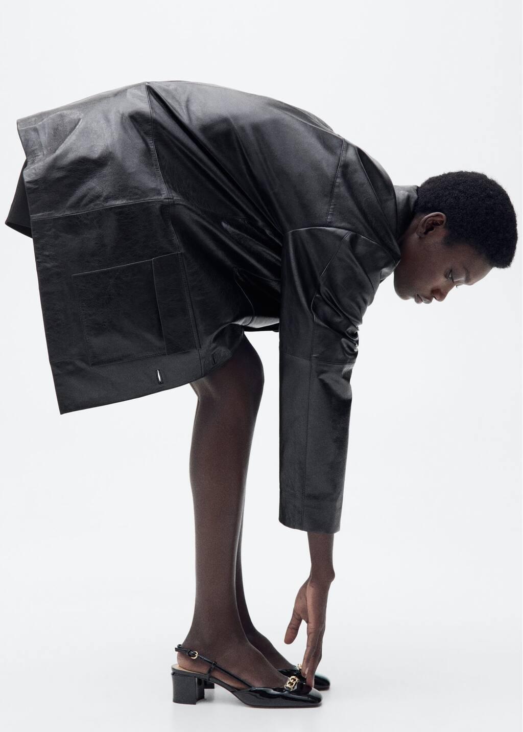 Black Heeled Shoes With Link Detail, , large image number 4
