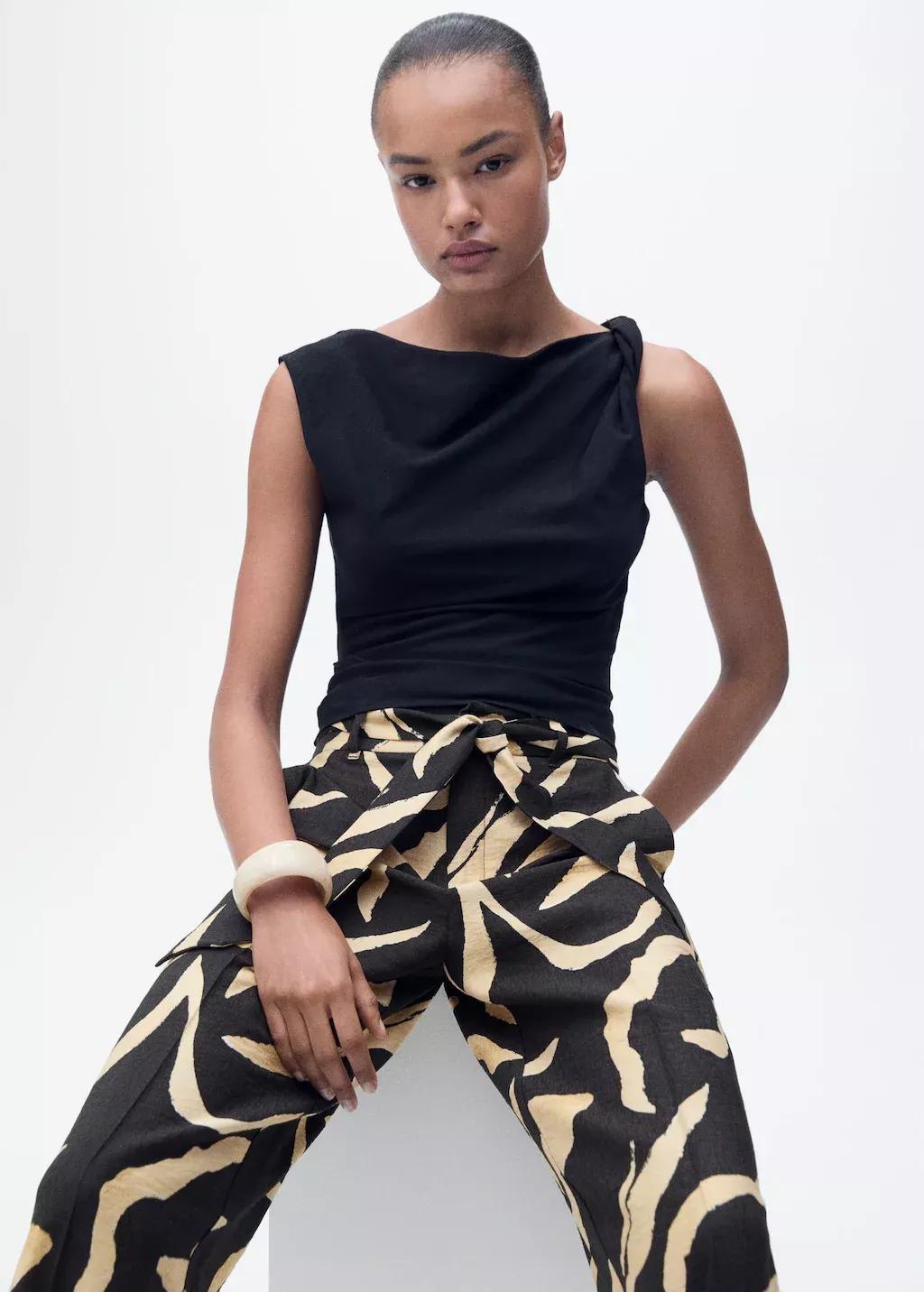 Black Printed Straight-Fit Trousers With Belt, , large image number 2