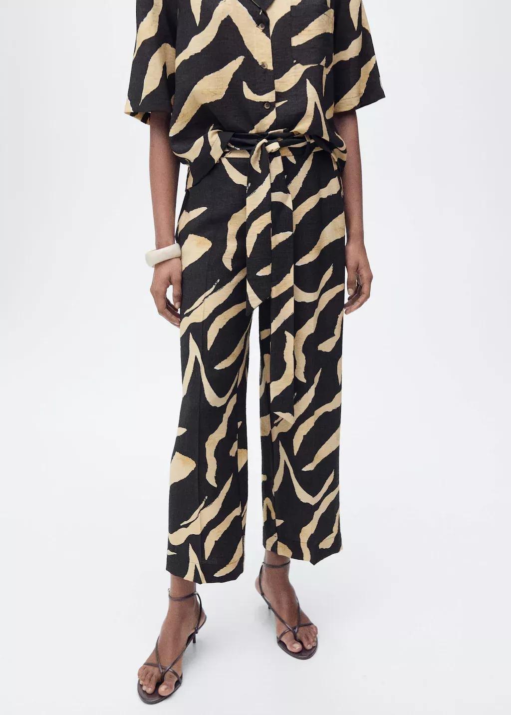 Black Printed Straight-Fit Trousers With Belt, , large image number 7