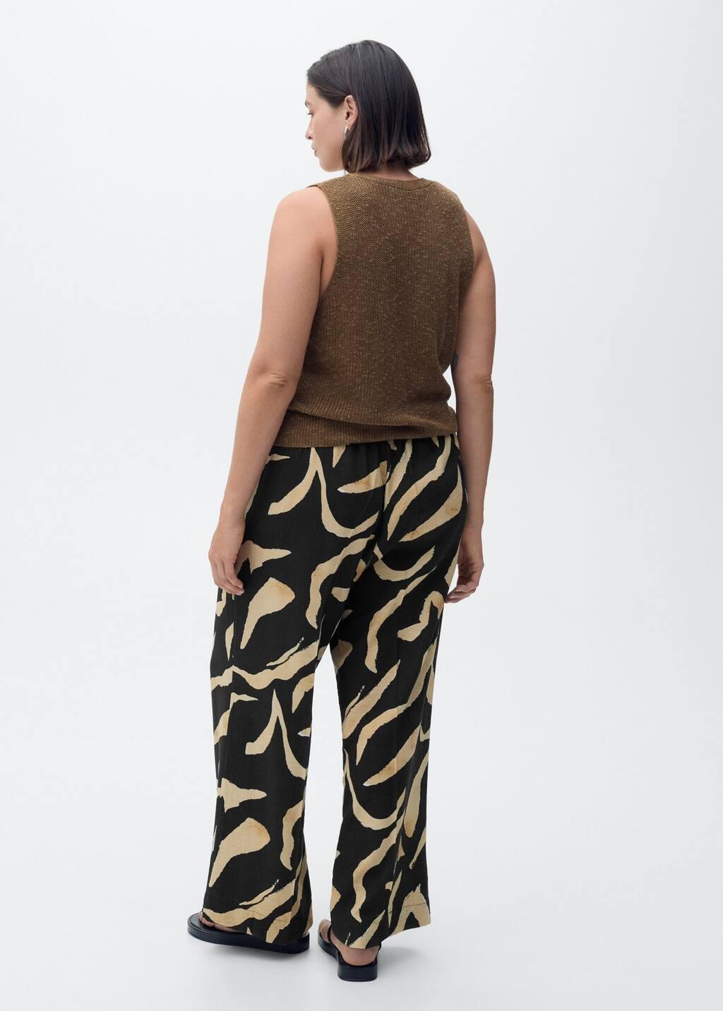 Black Printed Straight-Fit Trousers With Belt, , large image number 8