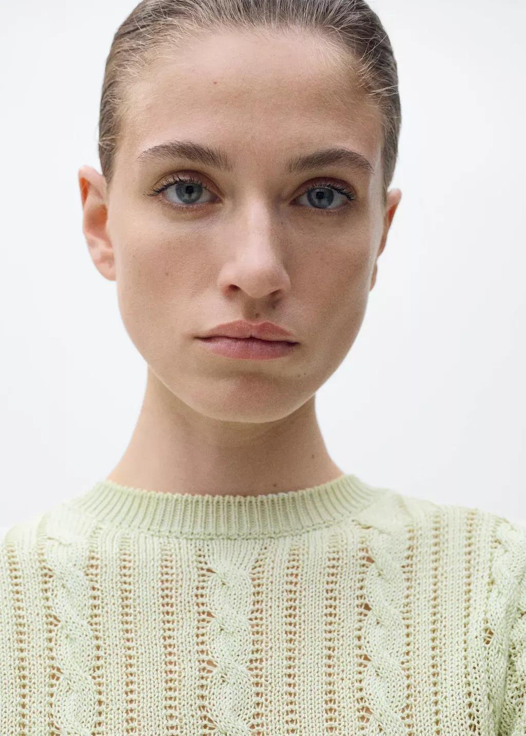 Green Short-Sleeved Cable-Knit Sweater, , large image number 1