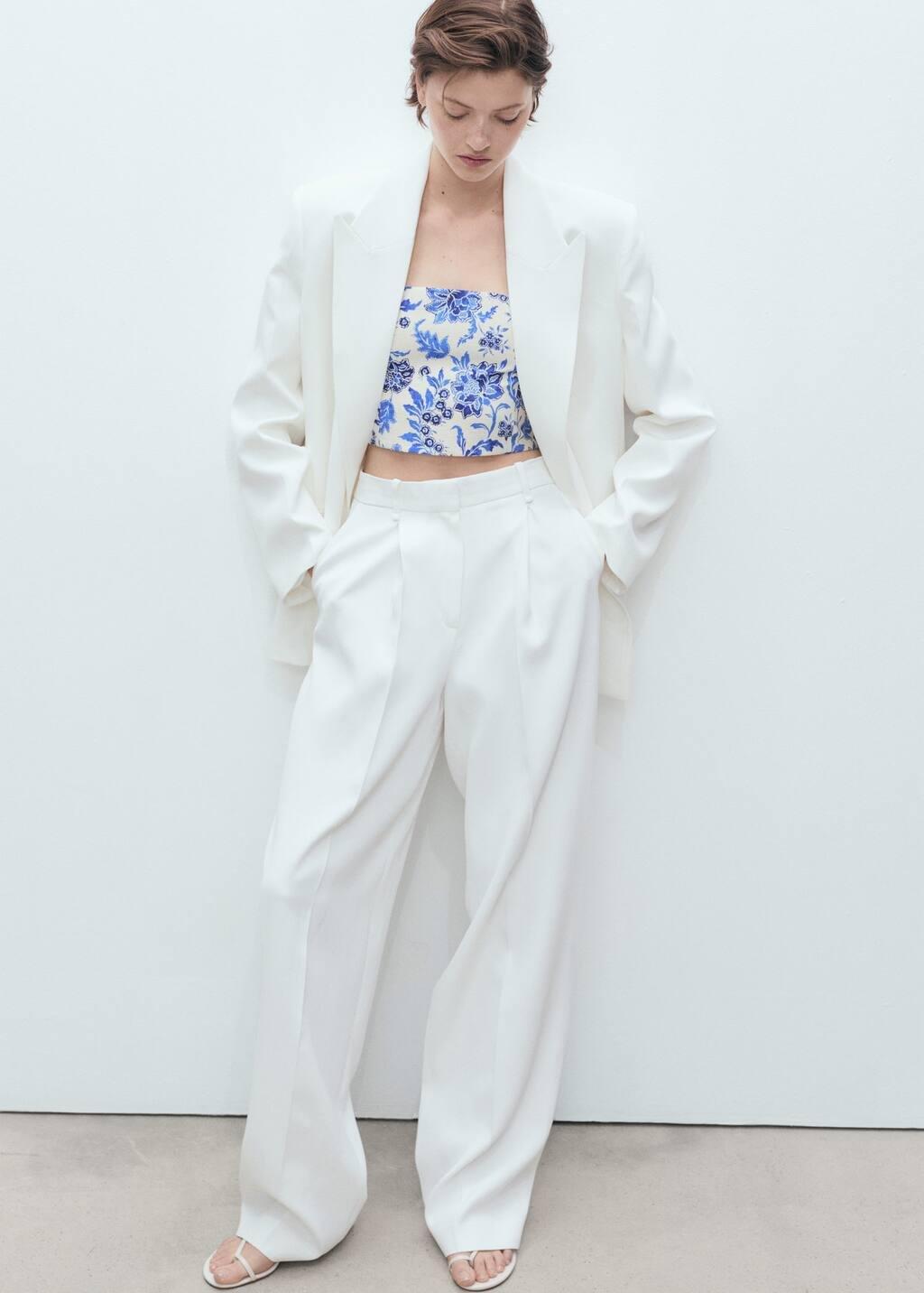 White Floral Crop Top With Low Neckline, , large image number 2
